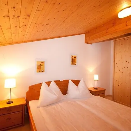 Anna's アパート フラッハウ